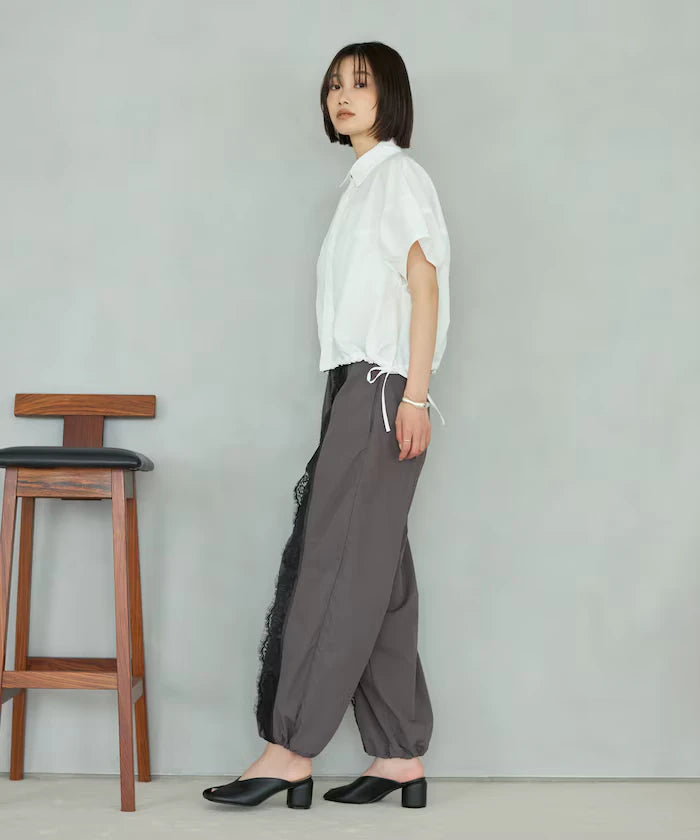 Switch Short Sleeve Hem Code Blouse