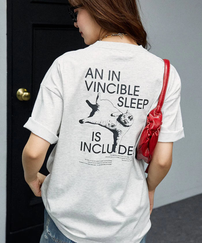 VINCIBLE SLEEP Cat Print T-Shirt Limited Edition