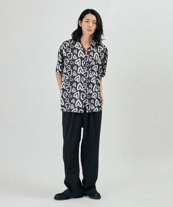 Open Collar Pattern Short Sleeve Shirt