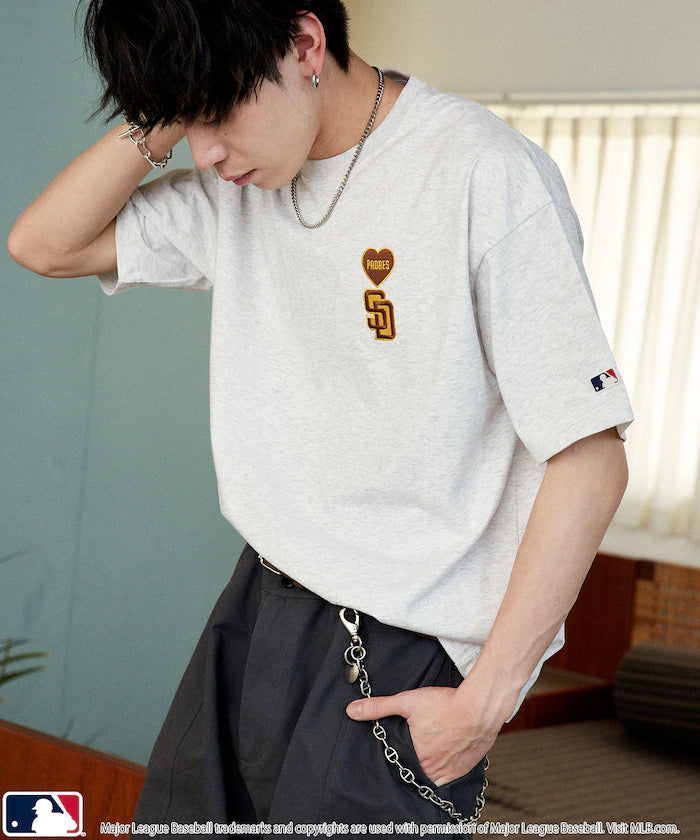 MLB One Point Heart T-Shirt
