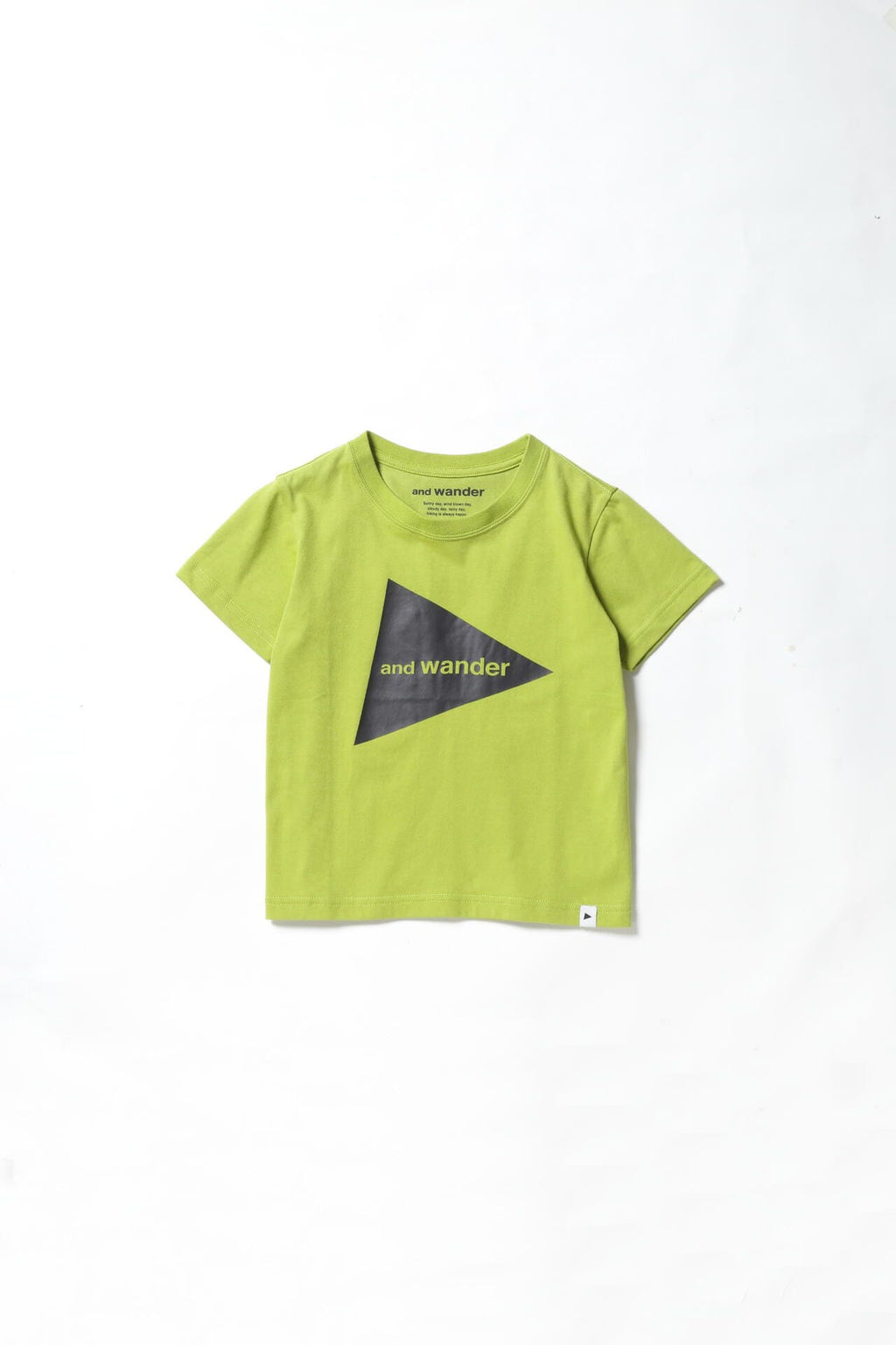 and wander big logo T kids