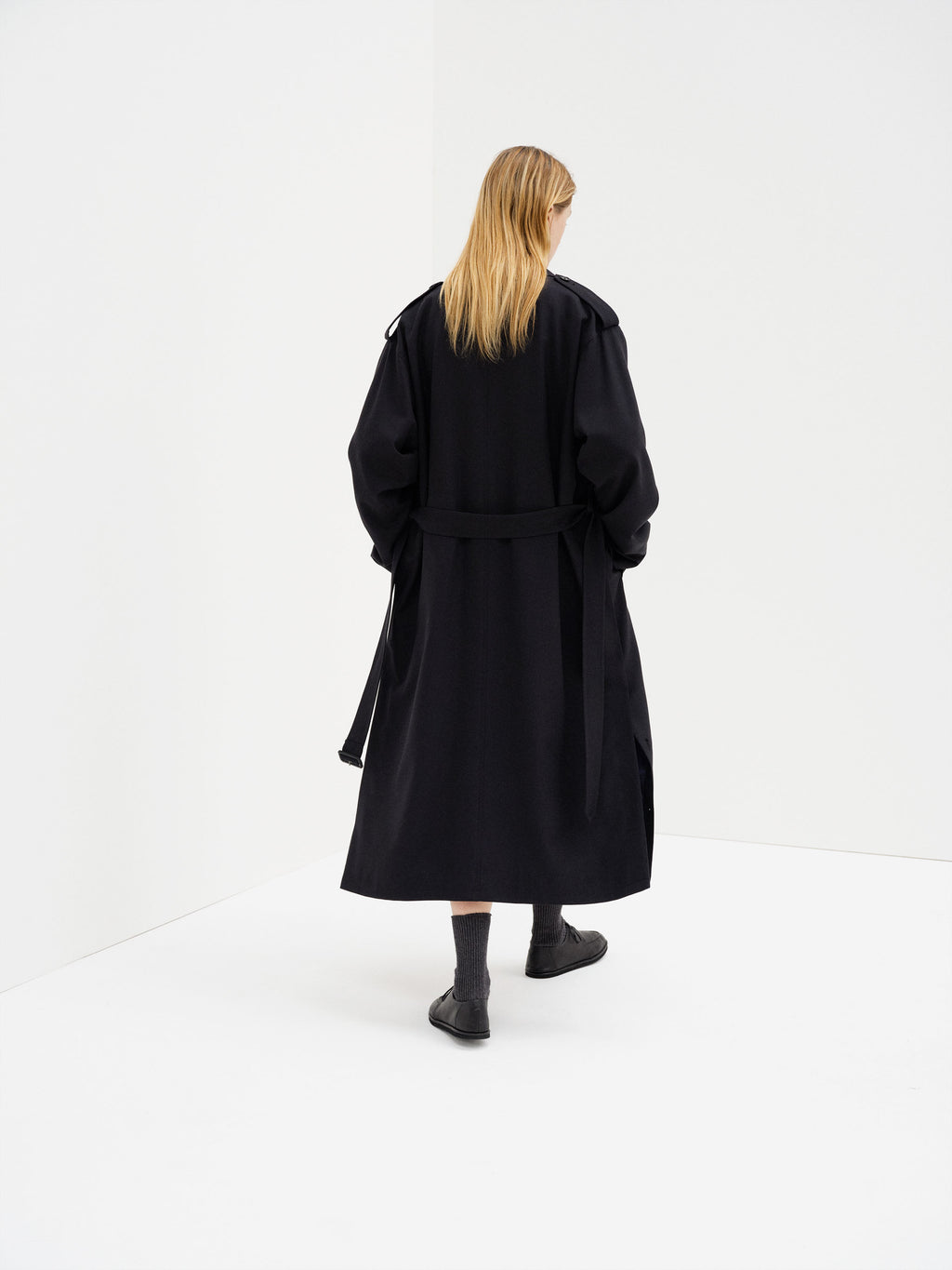 ULTRA FINE WOOL TRENCH COAT WITH DETACHABLE LINER