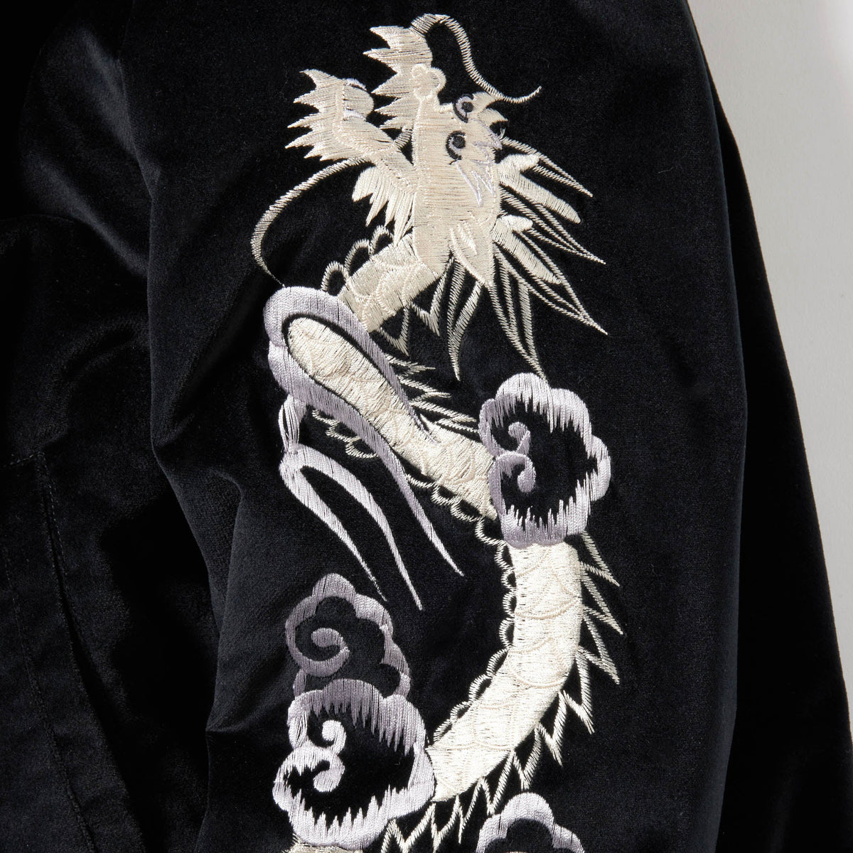 GL15554 / VELVETEEN SUKA TRACK JACKET