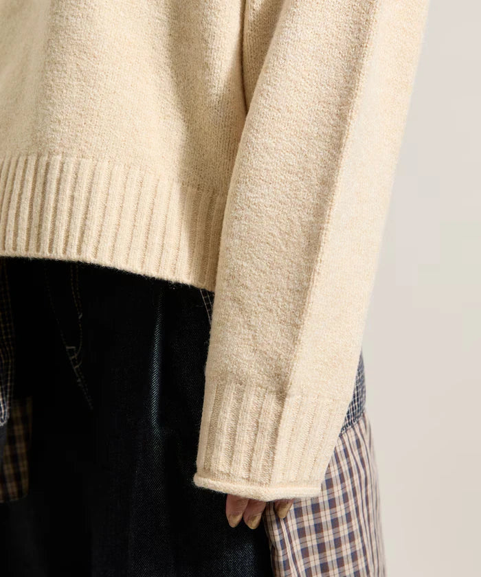 Knit hoodie with pockets