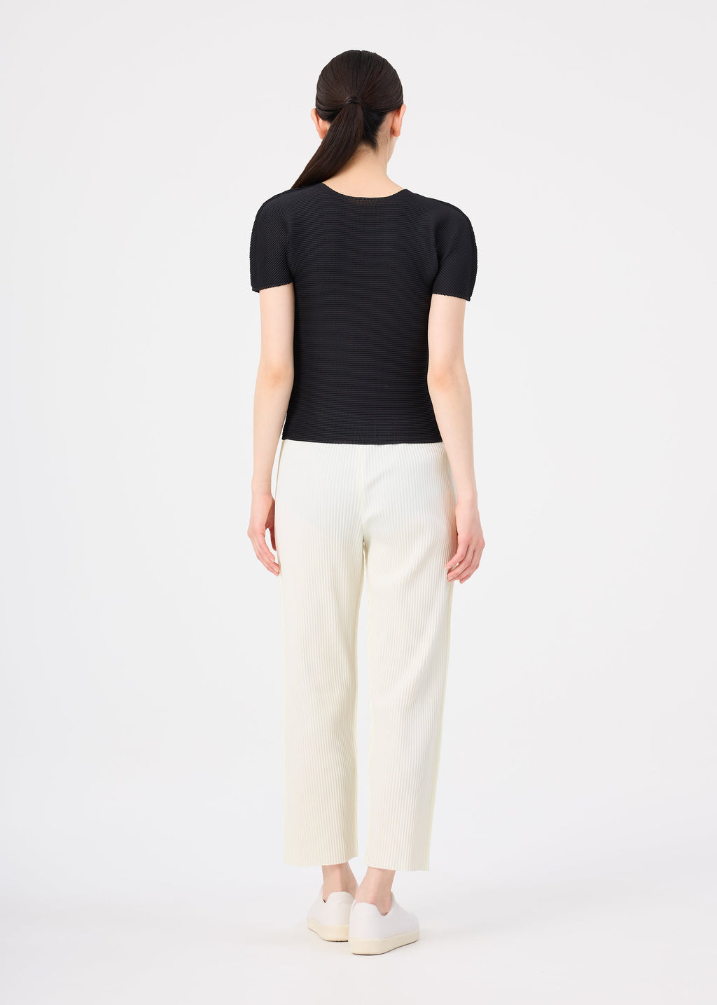 Fine Knit Pleats
