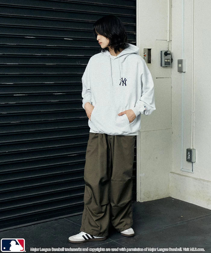 Custom Sweat Circle Logo Hoodie