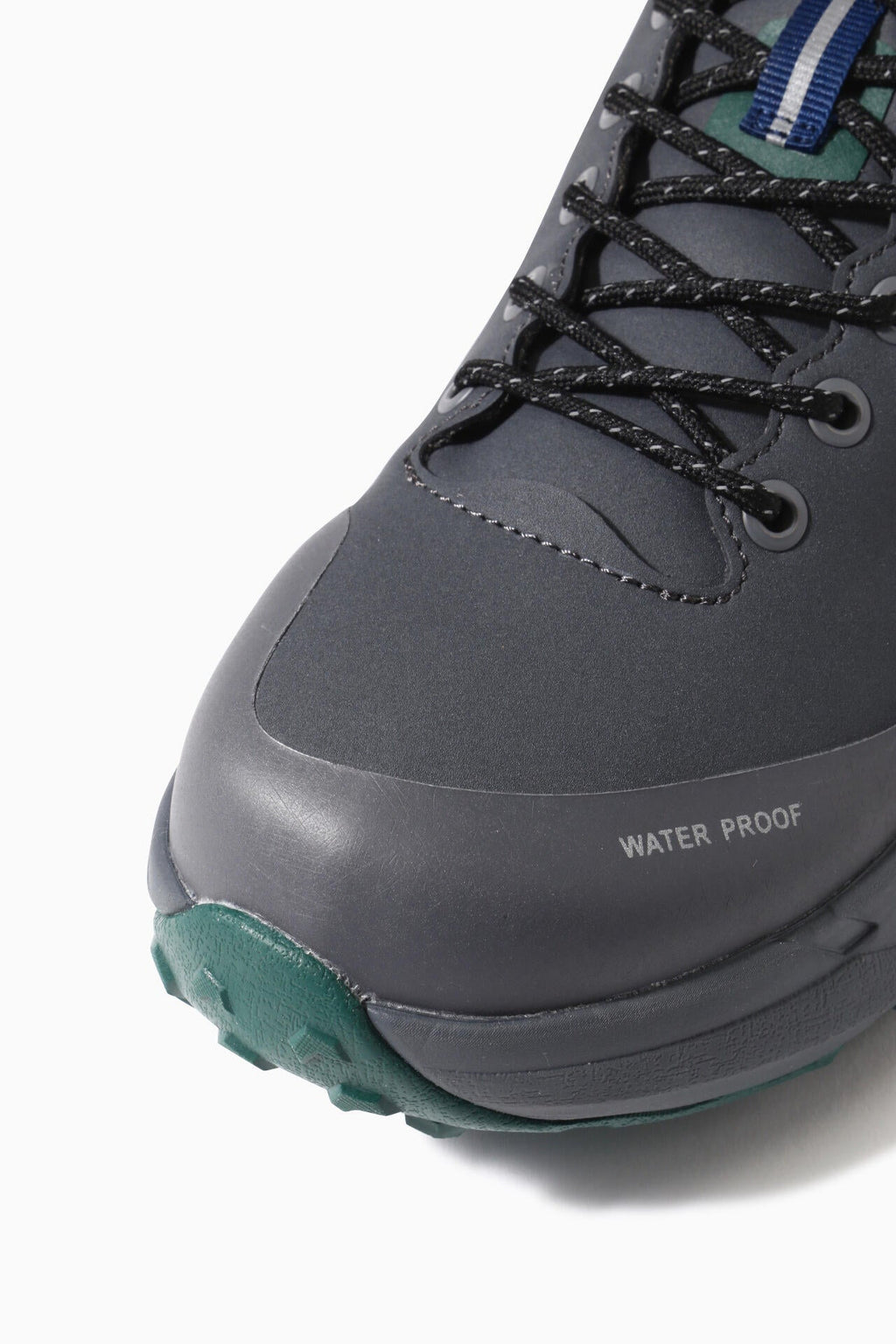 waterproof trek shoes low