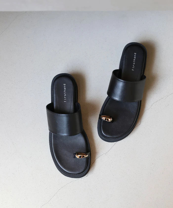 Metal Accent Thumb Loop Sandal