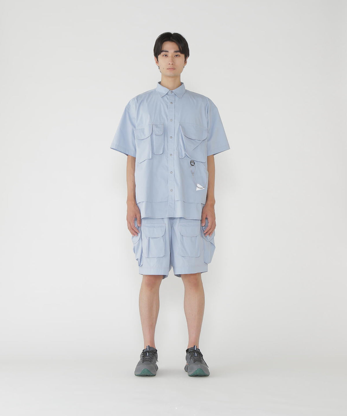 multi pocket short pants (M)