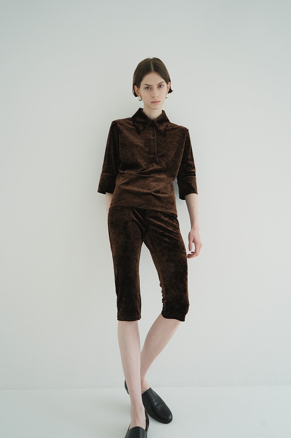 CRUSHED VELOUR POLO TOPS