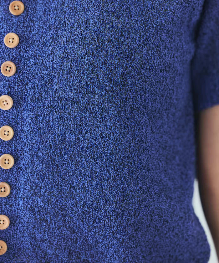 Wood Button Boucle Cardigan