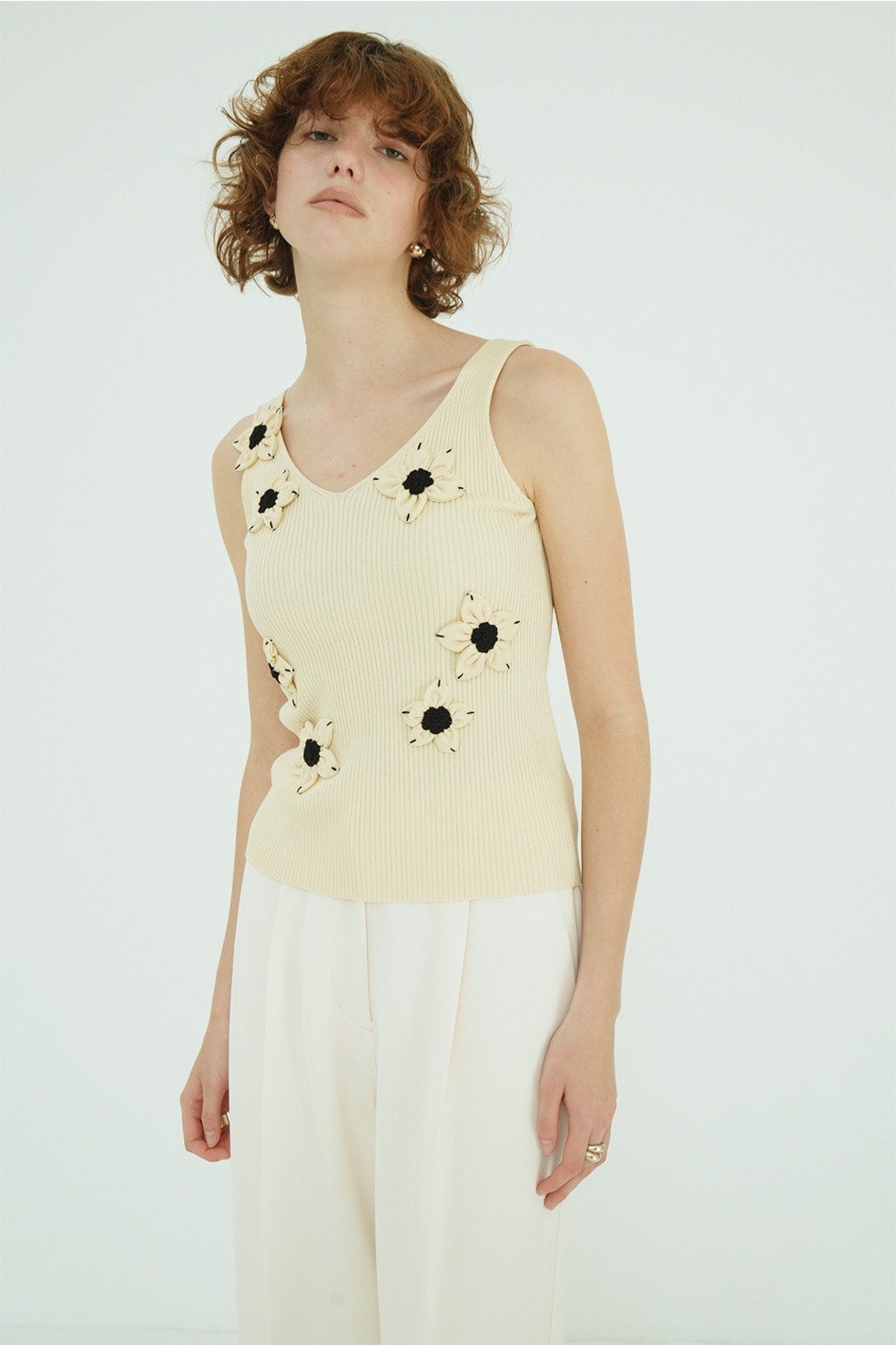FLOWER MOTIF CAMI KNIT TOPS