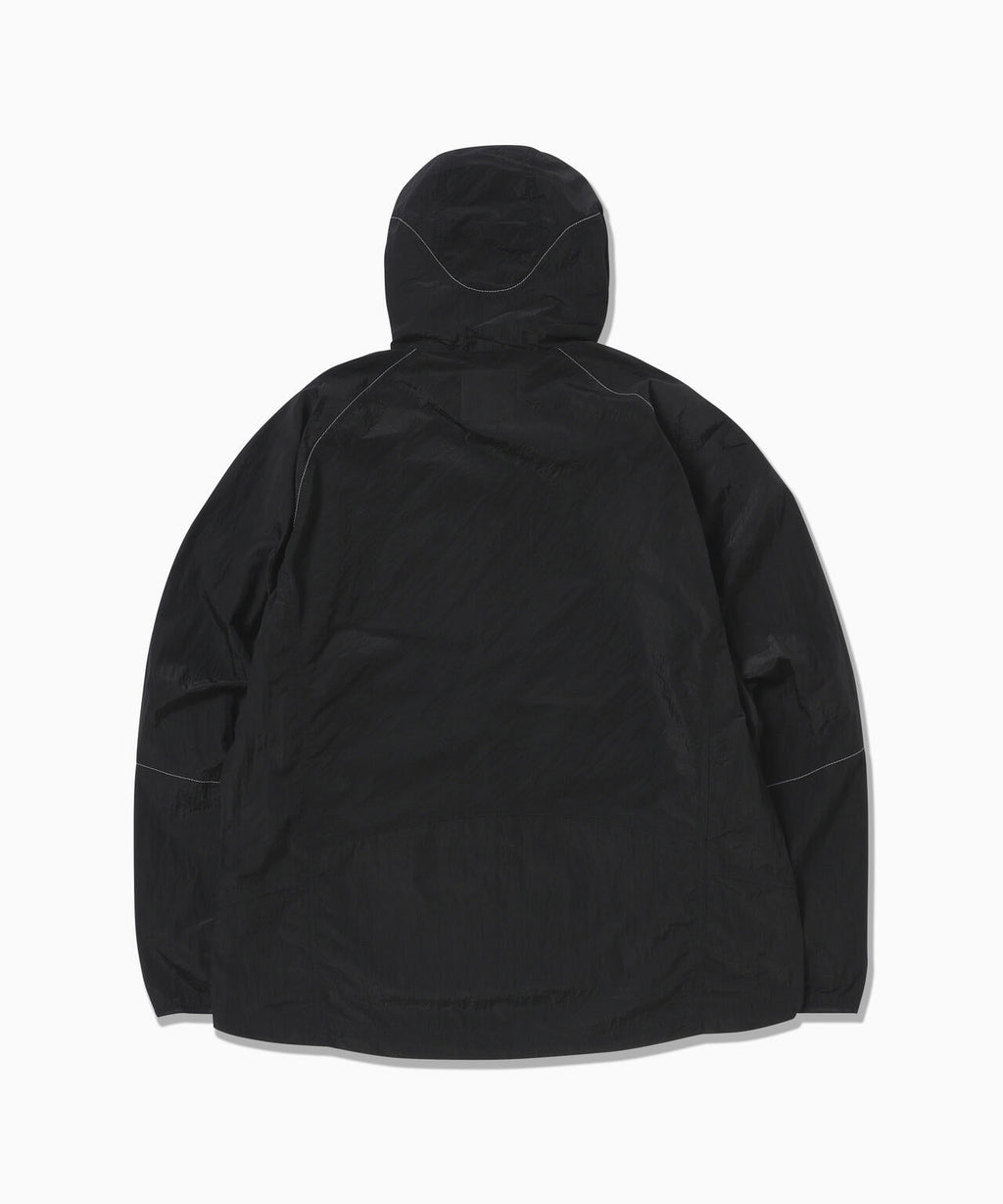ROA × and wander  ripstop wind jacket