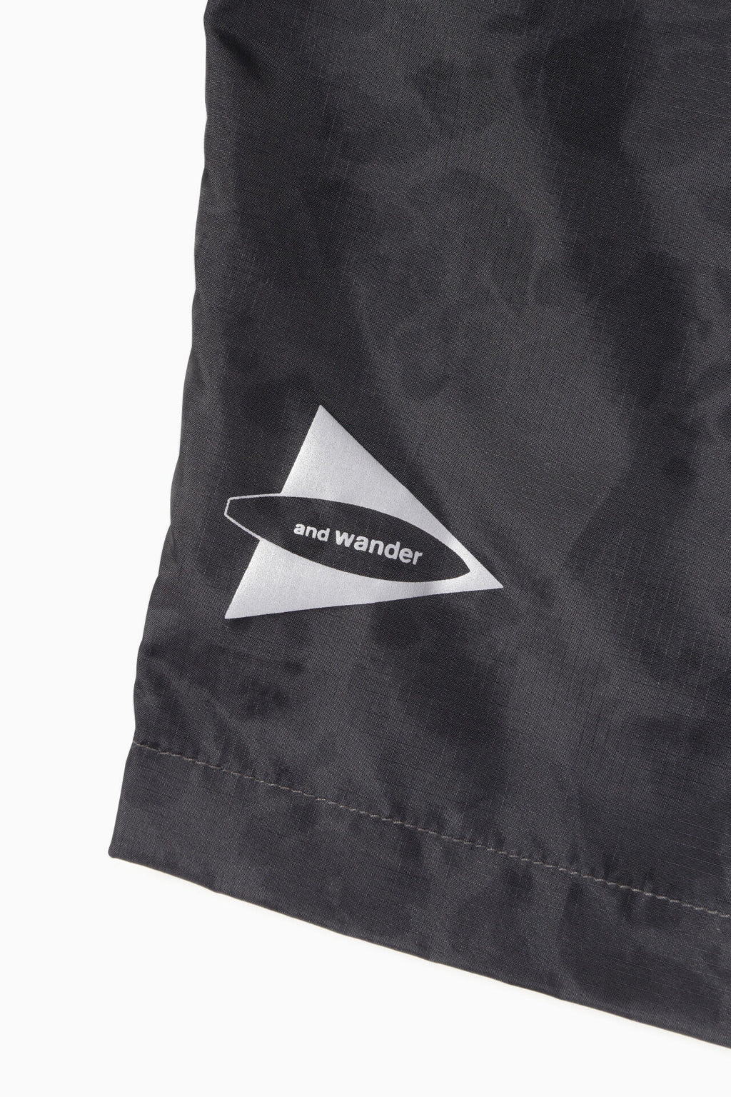 printed nylon short pants
