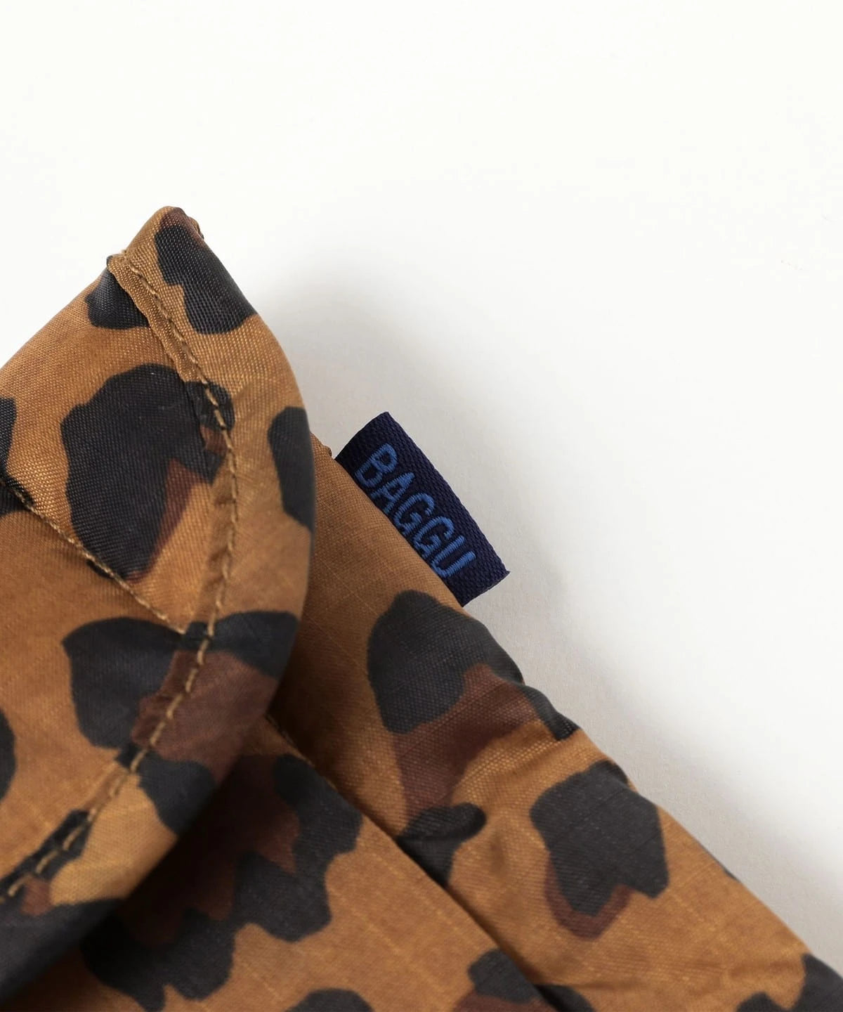 BAGGU / Puffy Glasses Sleeve