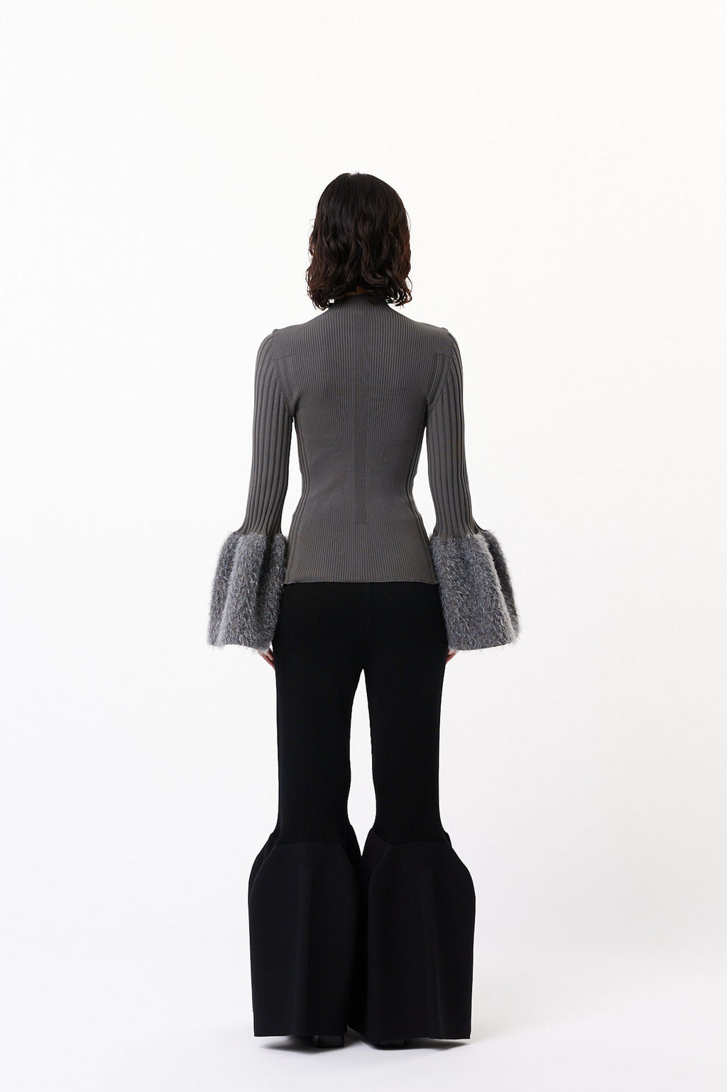 POTTERY LUXE LONG BELL SLEEVE TOP
