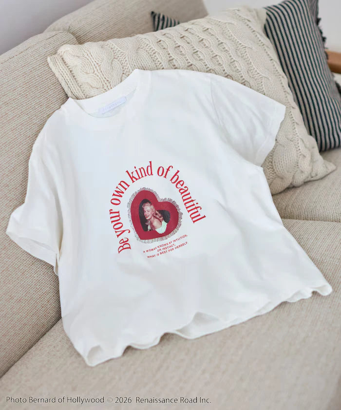 Marilyn Monroe Short Sleeve Heart Photo T-Shirt