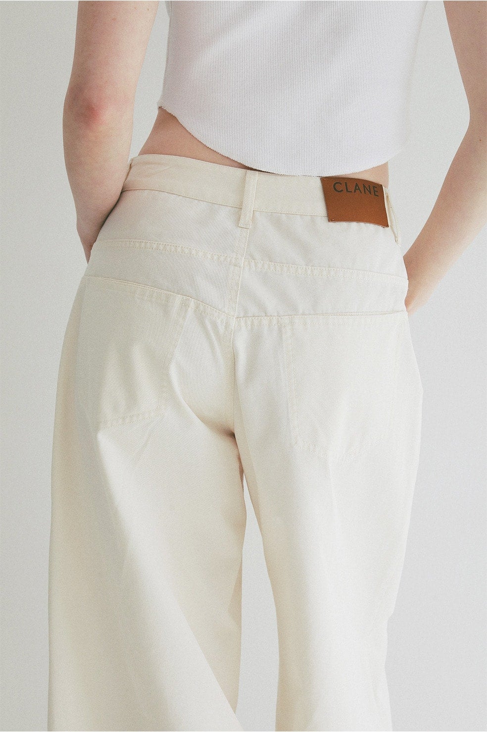 LOW WAIST BARREL PANTS