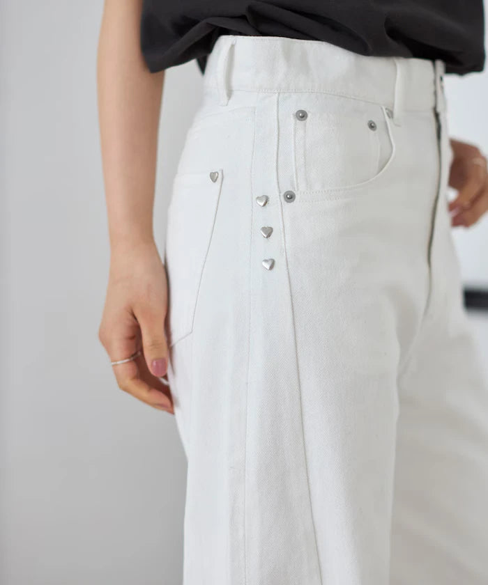 Heart Studs Curvy Denim / Wide Silhouette