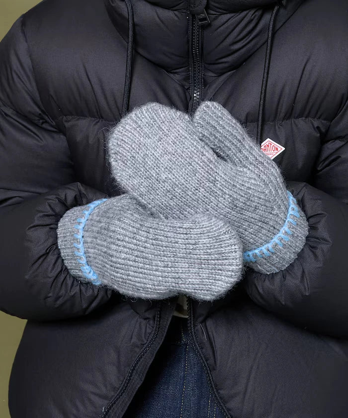 Colorful Blanket Stitch Mittens