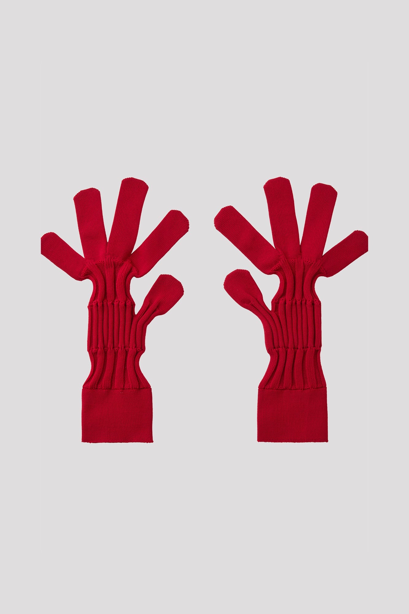 FLUTED GLOVES