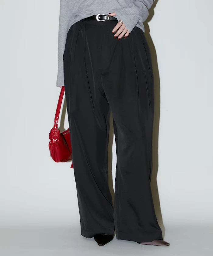 Color Tuck Slacks Pants Limited Release
