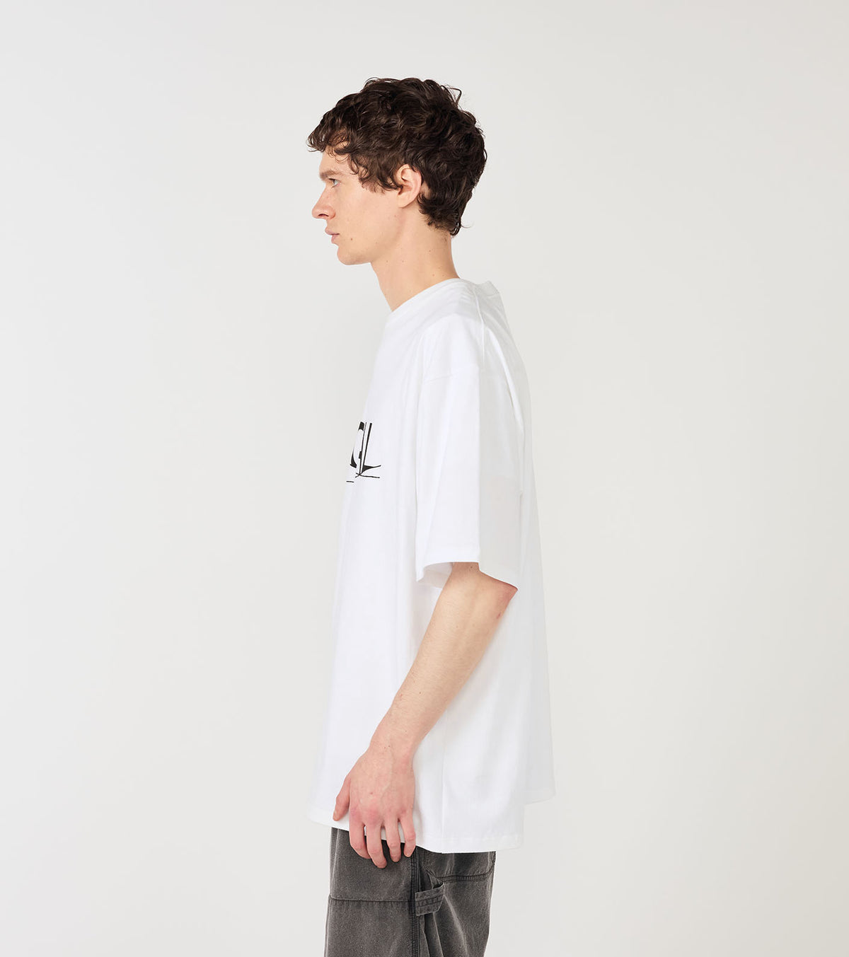 OOAL Graphic Tee