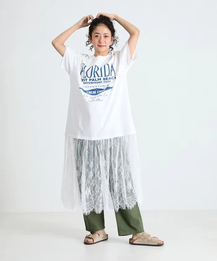 T-shirt lace docking one-piece