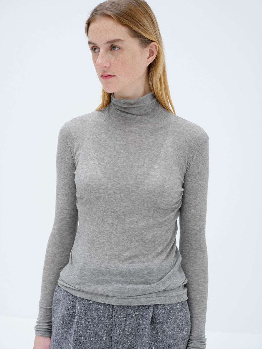 SUPER HIGH GAUGE SHEER RIB TURTLE NECK L/S TEE