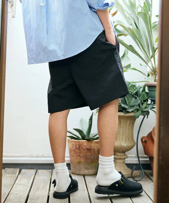 Nylon Medium Length Baggy Shorts