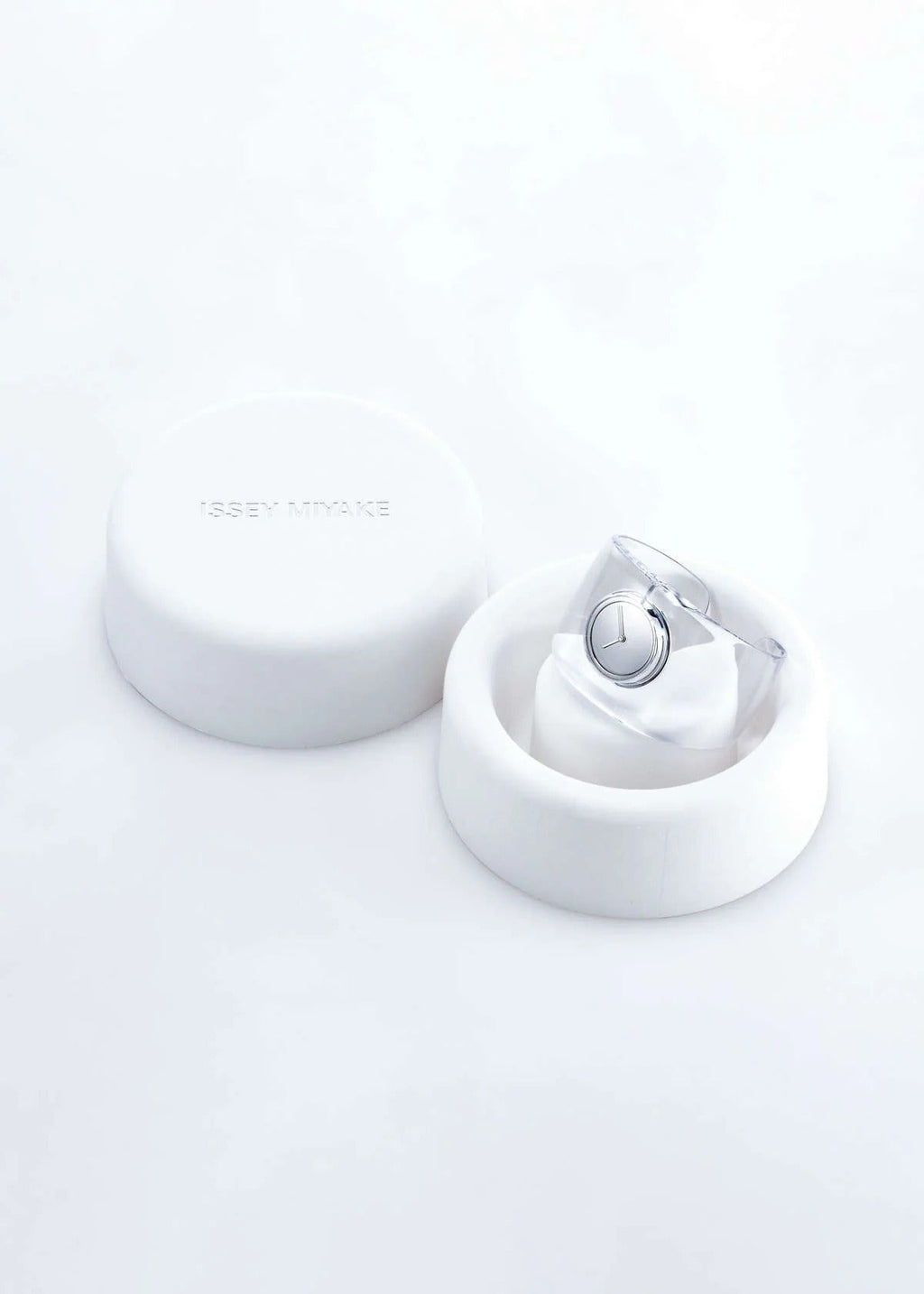 O-Bold　Designed by Tokujin Yoshioka