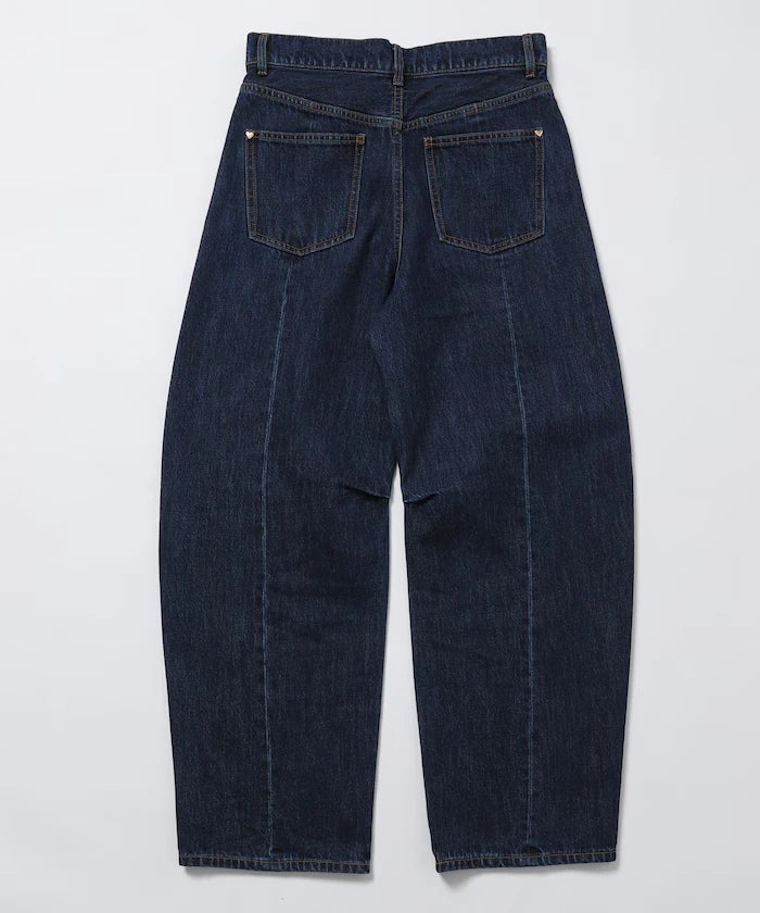 Heart Studs Curvy Denim / Wide Silhouette