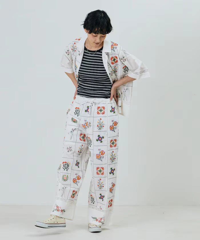 Patchwork Floral Embroidery Pants