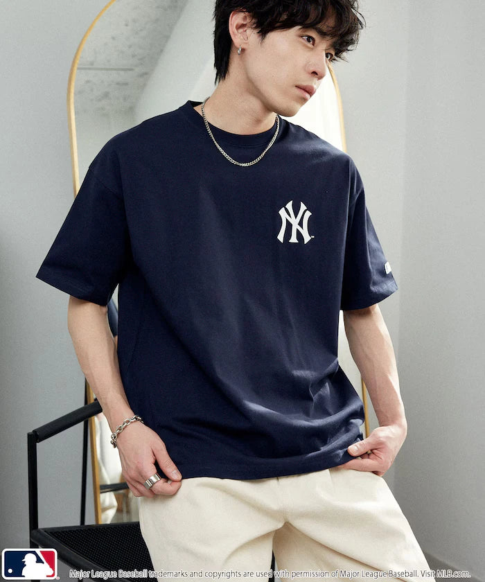 MLB Typography Logo T-Shirt