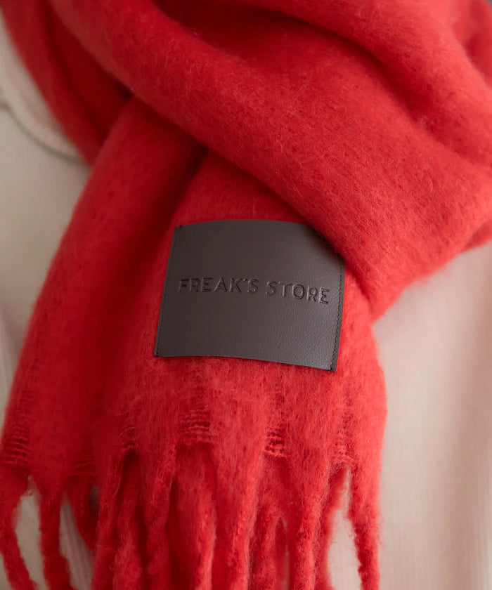 Volume Fringe Scarf
