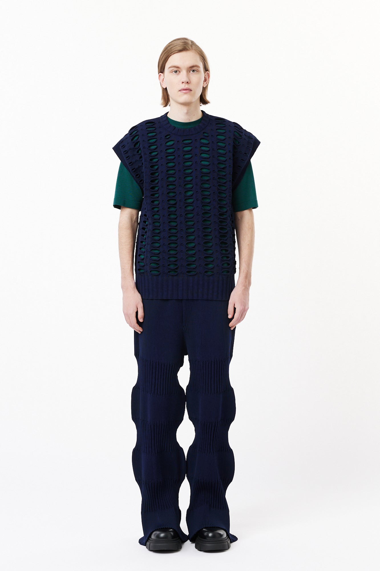 FAÇADE VENTS VEST