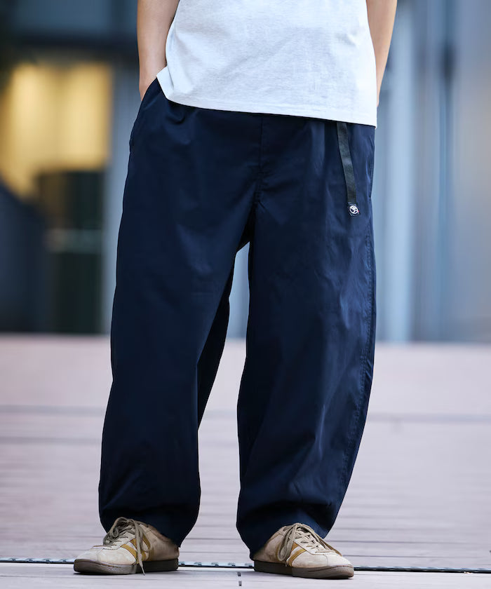 Easy Care Fabric Wide Silhouette Climbing Pants / Quick-Drying / UV Cut 【Limited Edition】