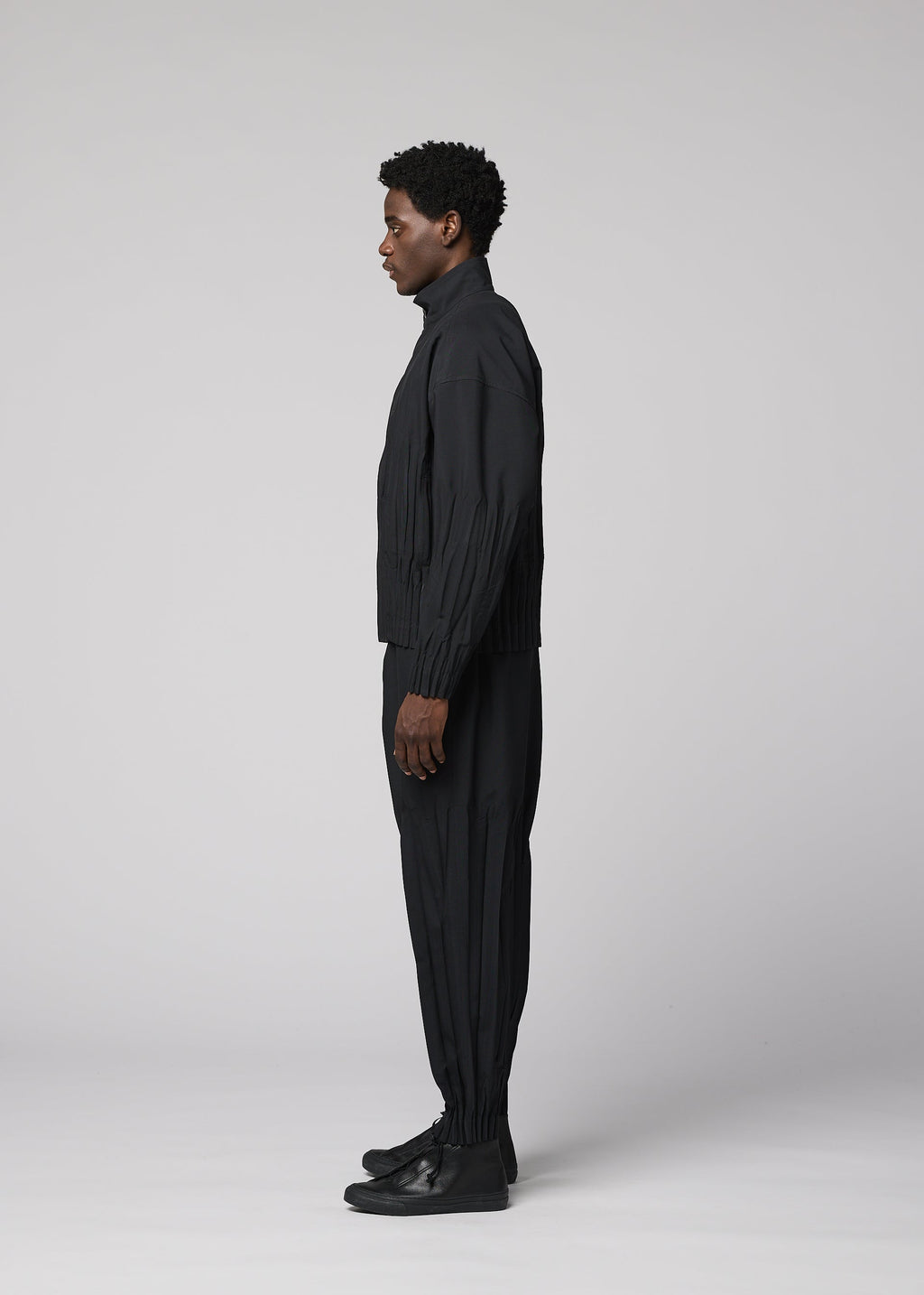 Waft Black
