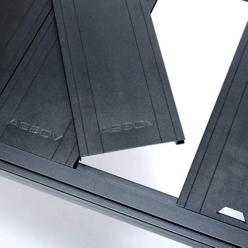 FOLDING TABLE