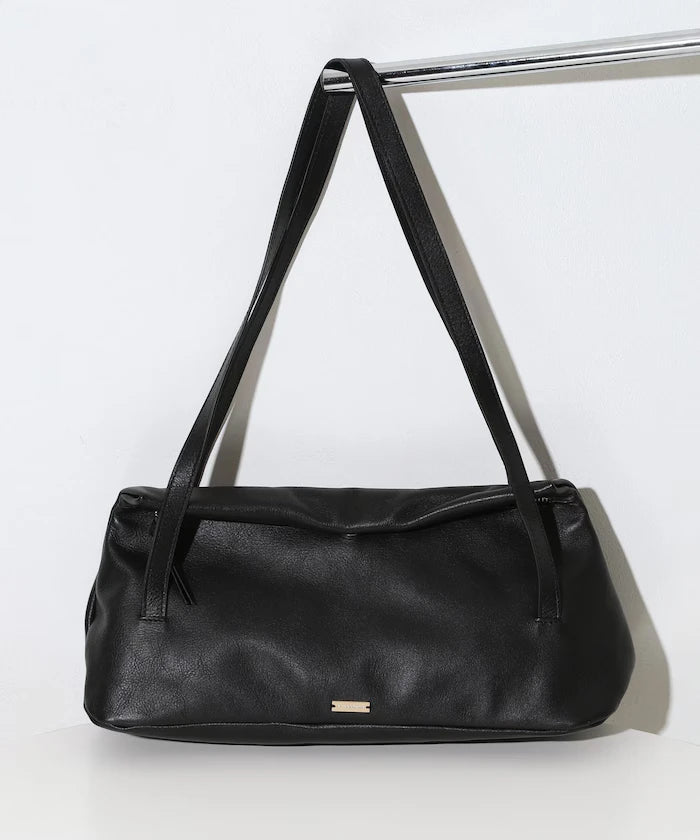 Leather Flap Shoulder Bag / Cowhide / Water-Repellent Leather