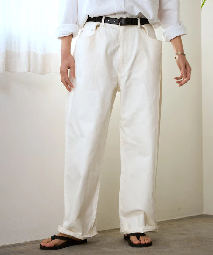 Design Tuck Japan Denim / Wide Silhouette