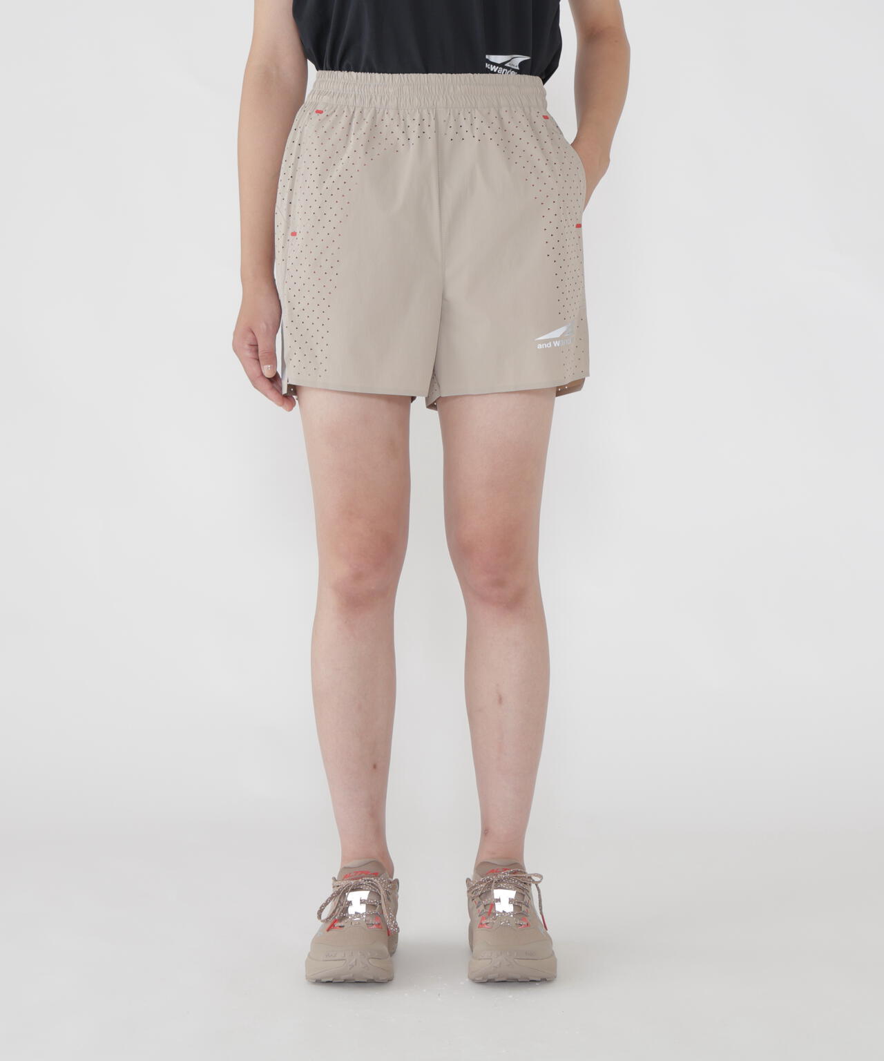 Altra × and wander  ventilation short pants