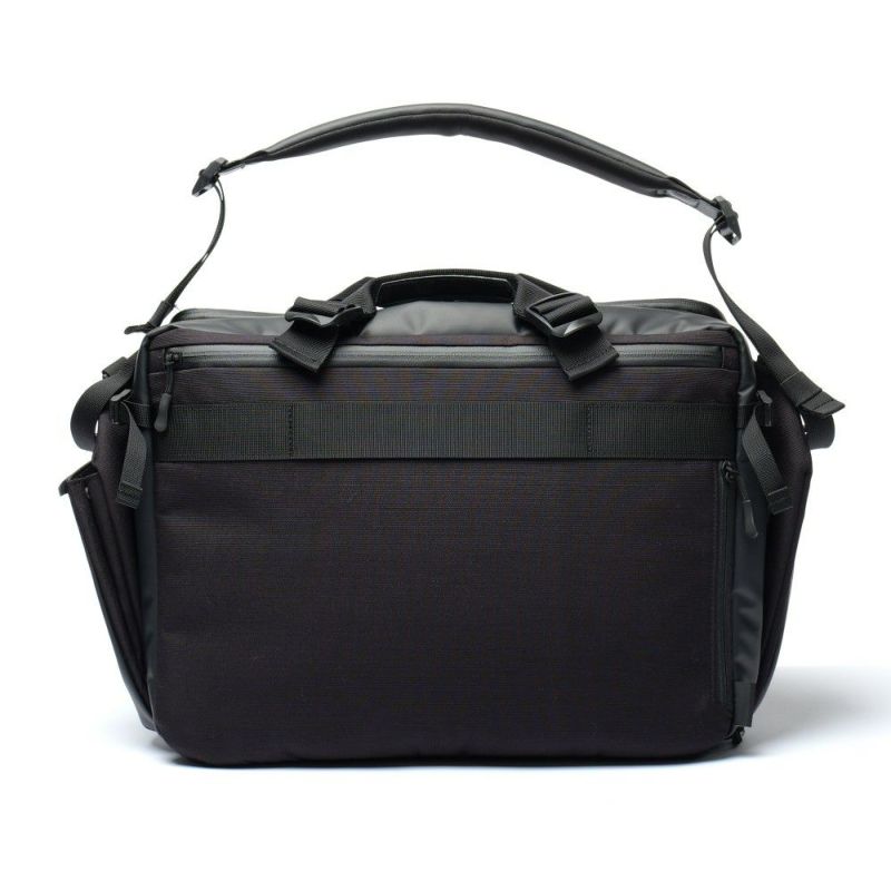 BLEISURE TOTE SHOULDER BAG