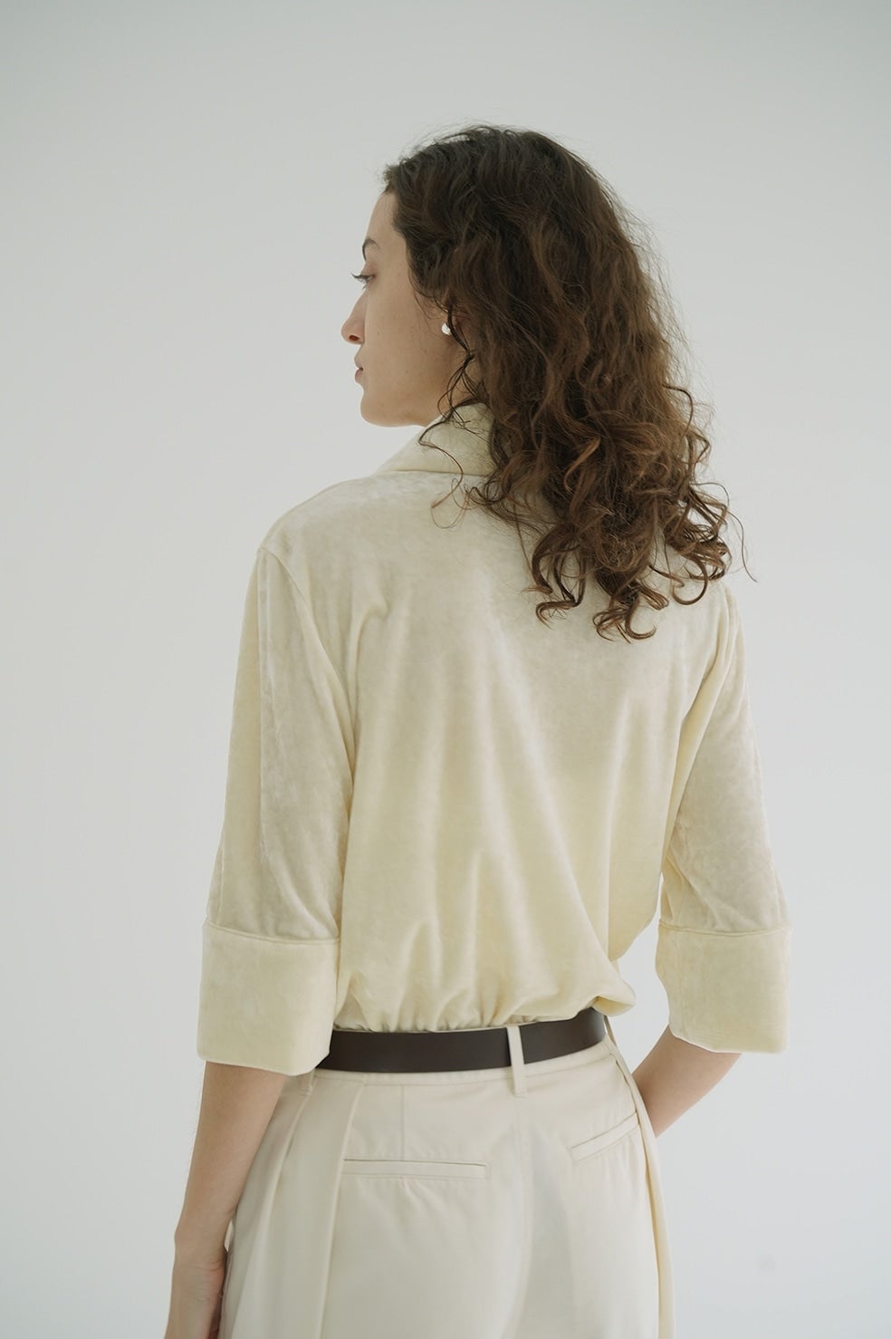 CRUSHED VELOUR POLO TOPS