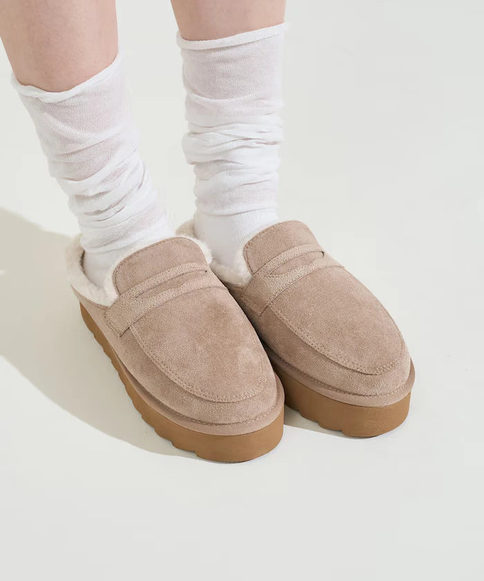 Thick-soled eco-fur loafers