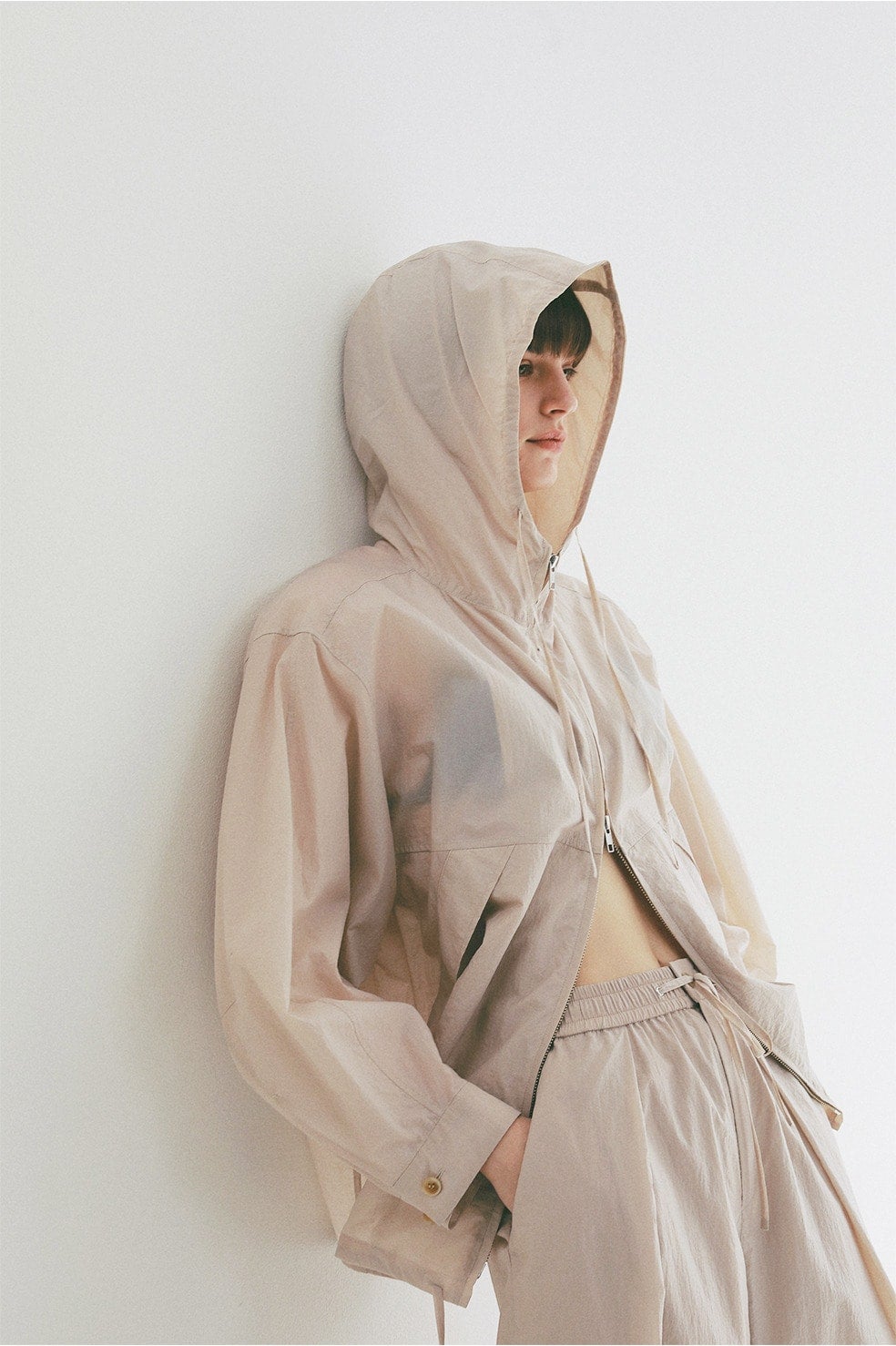CRINKLED SHEER NYLON ZIP UP HOODIE