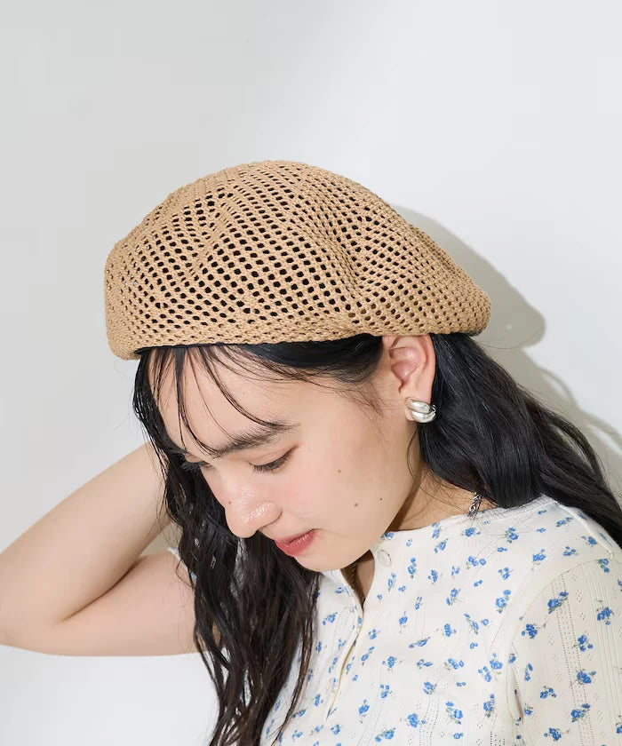 Lace-knit beret