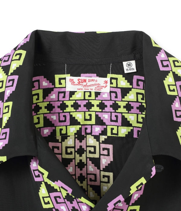 RAYON HAWAIIAN SHIRT “POLYNESIAN BORDER”
