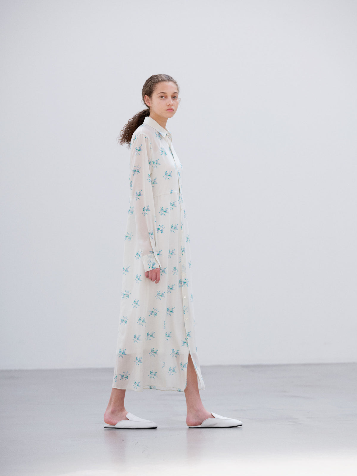 PRINTED AIRY SILK GEORGETTE DRESS