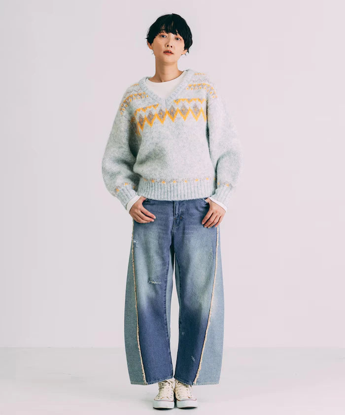 V-neck color block Nordic pattern knit
